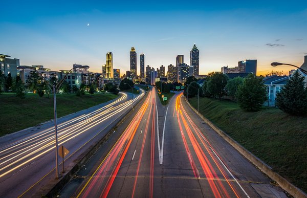 Équipements pour travaux de construction routière : comment bien choisir ?
