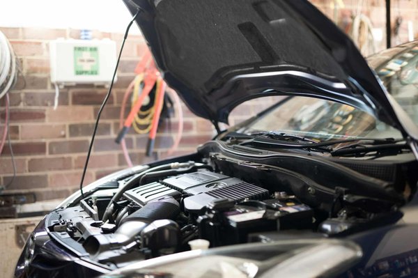 Les meilleures pratiques pour préparer votre voiture américaine pour l’hiver